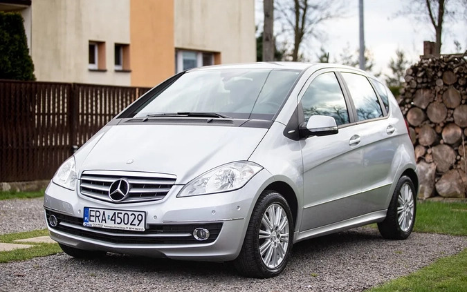 Mercedes-Benz Klasa A cena 24700 przebieg: 152200, rok produkcji 2011 z Radomsko małe 232